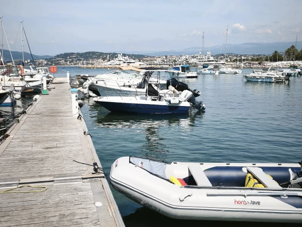 Noleggio barche Cannes economico FM16