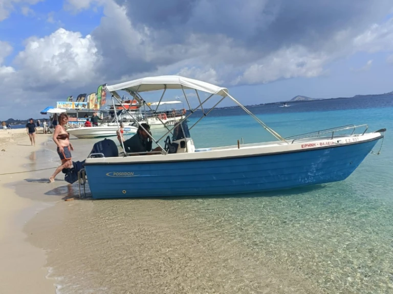 Noleggiare una Poseidon Poseidon 5,40 a Laganás