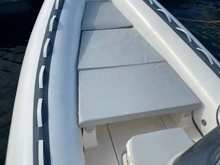 Noleggio a Olbia – Bwa California 550 su SamBoat
