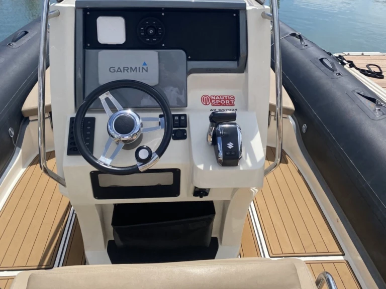 Noleggio Gommone a La Trinité-sur-Mer – Bwa SPORT 28 GTO