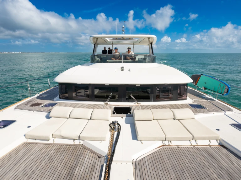 Lagoon Lagoon 630 Motor Yacht da affittare a  Bay Street Marina