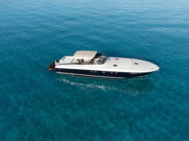 Noleggio barche Itama Itama Fifty Five a Porto Rotondo su Samboat