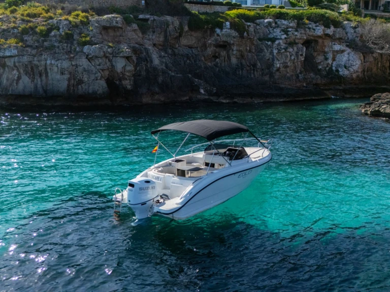 Noleggiare una Eolo 6.9 EL a Palma de Maiorca