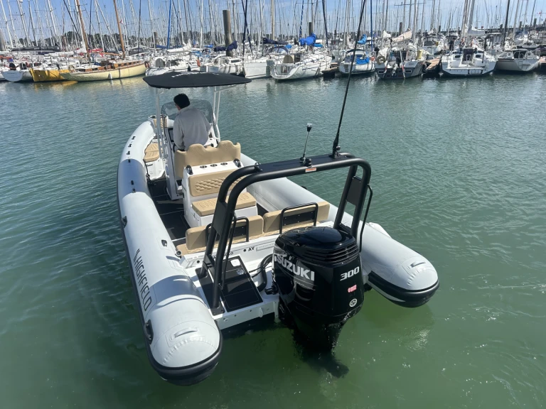 Highfield Patrol 760 da affittare a  La Trinité-sur-Mer
