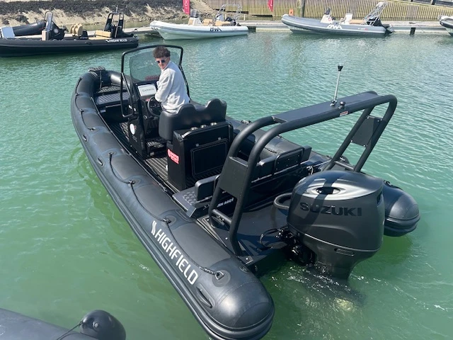 Gommone a noleggio a La Trinité-sur-Mer al miglior prezzo
