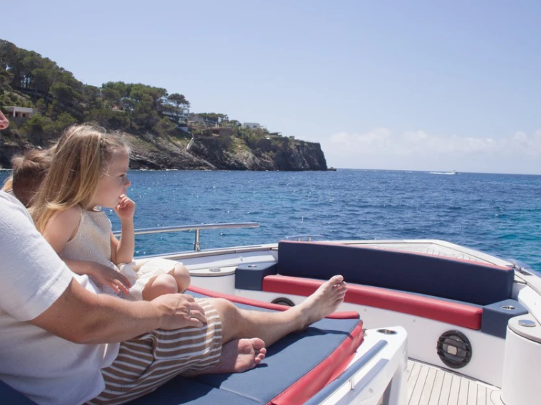 Noleggio barche italyure 38 sport a El Toro su Samboat
