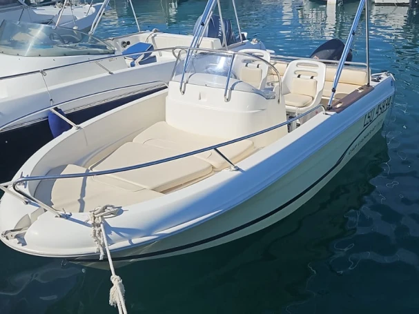 Jeanneau Cap Camarat 515 Style da affittare a  Mandelieu-la-Napoule