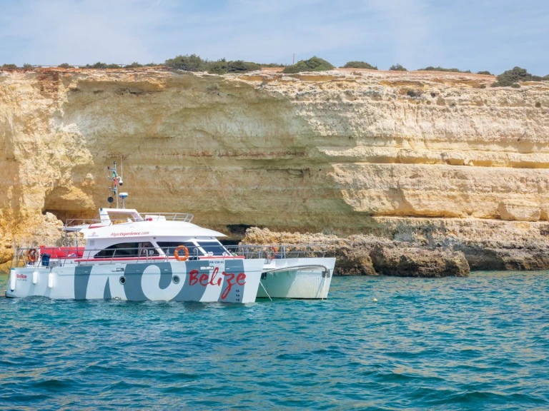 Noleggiare una Nautiber Custom a Vilamoura