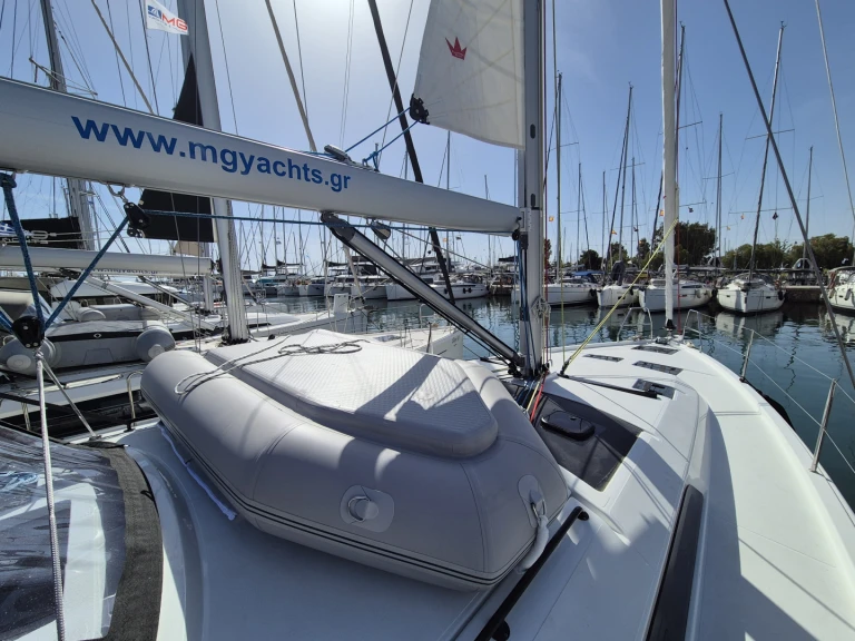 Noleggio barche Álimos economico Dufour 44