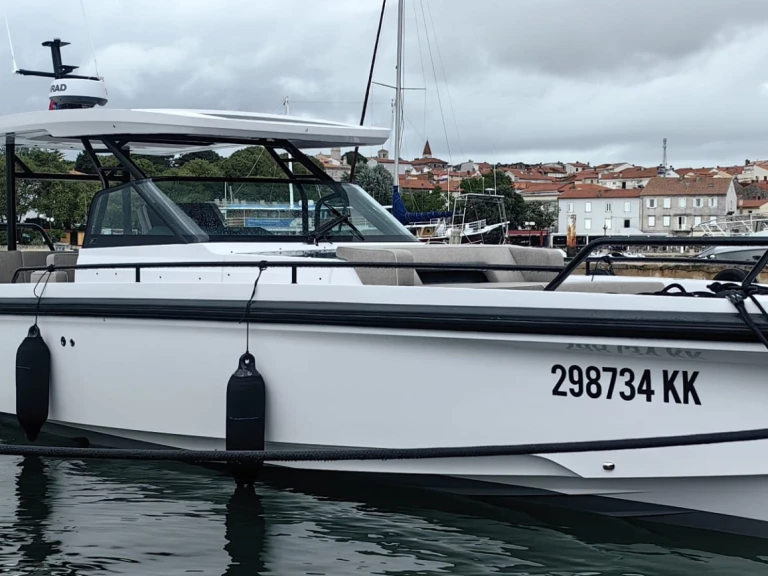 Noleggio barche Axopar Axopar 37 Sun-Top a Veglia (Krk) su Samboat