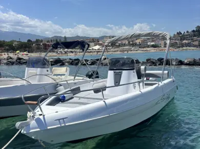 Noleggio Barca a motore a Giardini-Naxos – Aquabat Sport Line 19