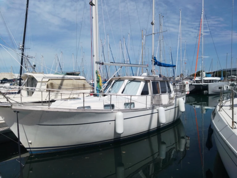 Noleggio barche Siltala nauticat33 a La Rochelle su Samboat