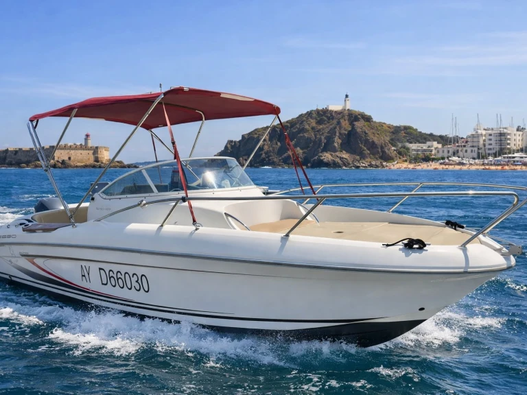 Noleggio Barca a motore Bénéteau con patente nautica
