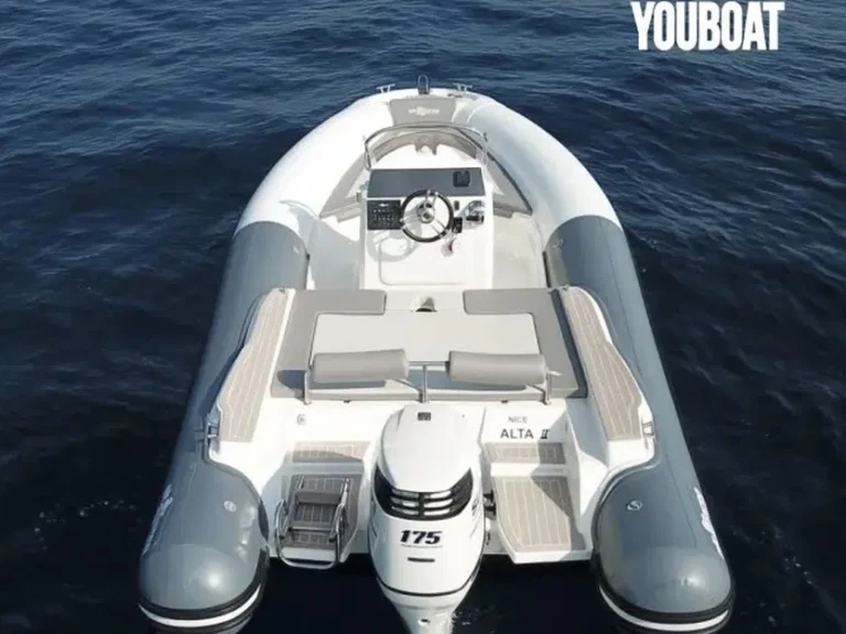 Noleggio Gommone a Carnon-Plage – Altamarea Wave 24