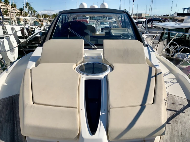 Noleggio a Antibes – Cranchi M 44 su SamBoat