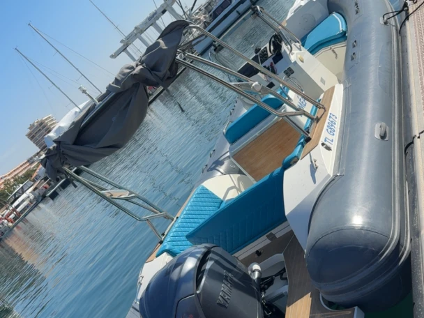 Noleggio a Fréjus – Capelli Tempest 775 Open su SamBoat