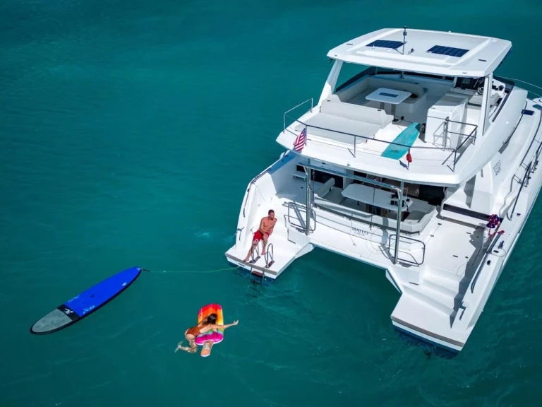 Noleggio barche Leopard Leopard 46 Powercat a Gouviá su Samboat
