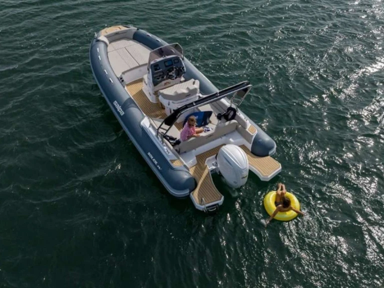 Noleggio Gommone Salpa con patente nautica