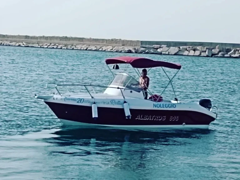 Noleggio barche Albatros Cabinato a Fasano su Samboat