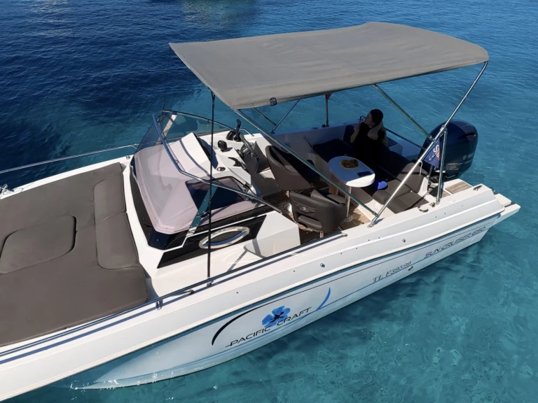 Noleggio Barca a motore a Golfe-Juan – Pacific Craft Pacific Craft 650 SC