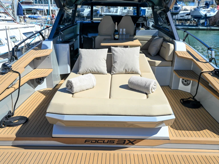 Noleggio a Ibiza Town – Focus 3X su SamBoat
