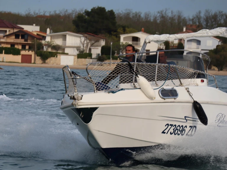 Noleggio barche Zaton economico Bluemax 23 Deck