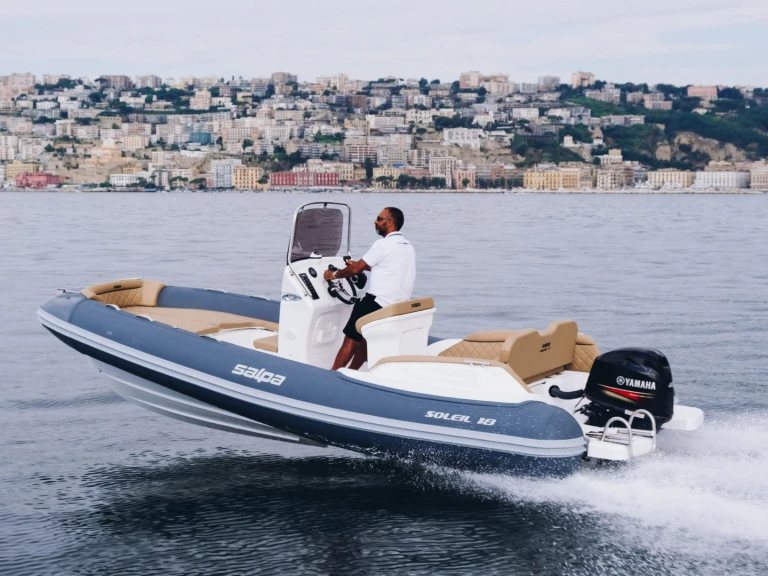 Gommone a noleggio a Villasimius al miglior prezzo