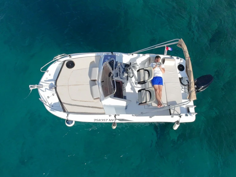 Noleggio barche Bénéteau Flyer 5.5 SUNdeck a Novaglia (Novalja) su Samboat