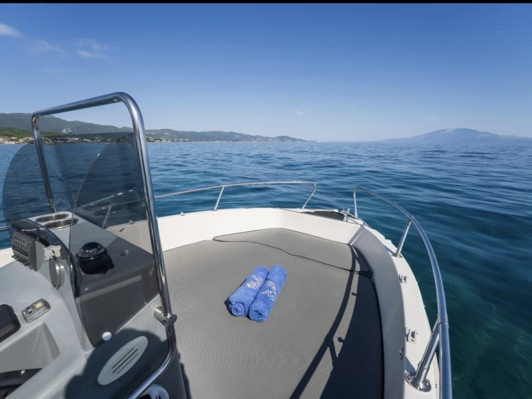 Noleggio Barca a motore a Zante – Nireus Nireus Ω53 Elegance 