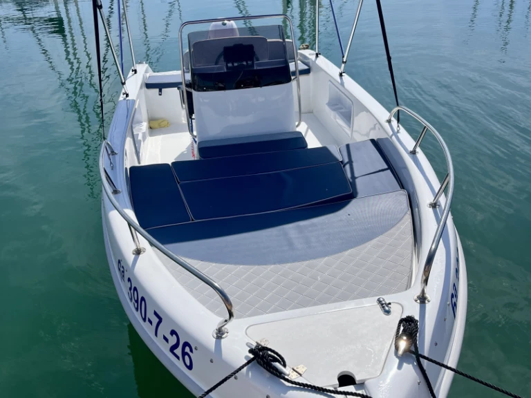 Noleggio Barca a motore con o senza skipper Saver a Sant Andreu de Llavaneres