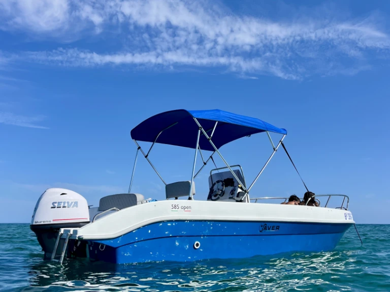 Noleggio Barca a motore Saver con patente nautica