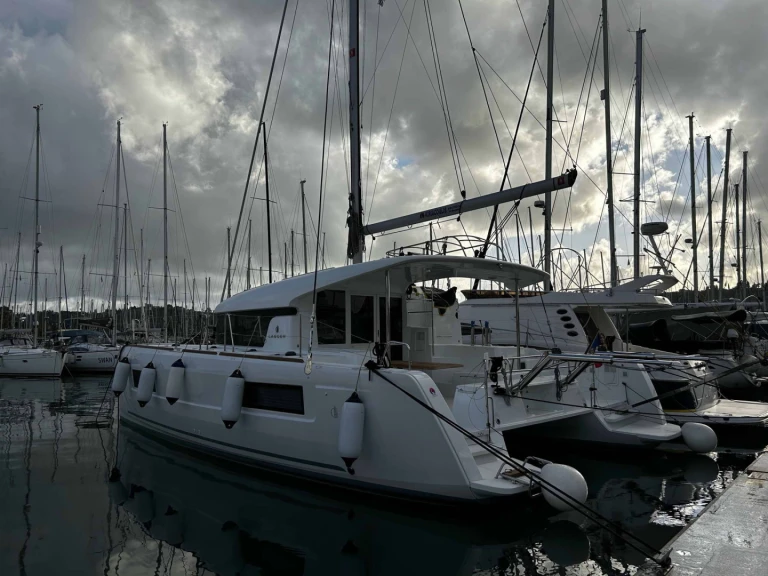 Noleggio Catamarano a Gouviá – Lagoon Lagoon 40/4 cab