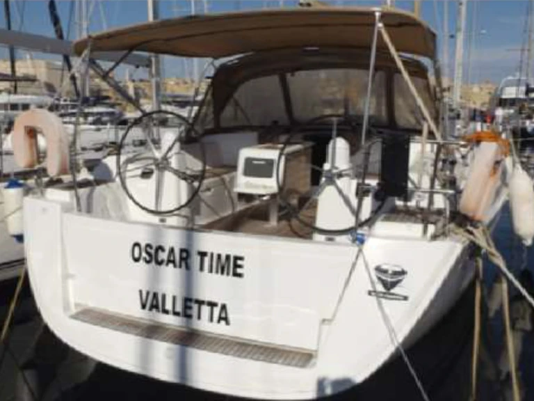 Noleggio barche Dufour Dufour 450 /4cab a Kalkara su Samboat