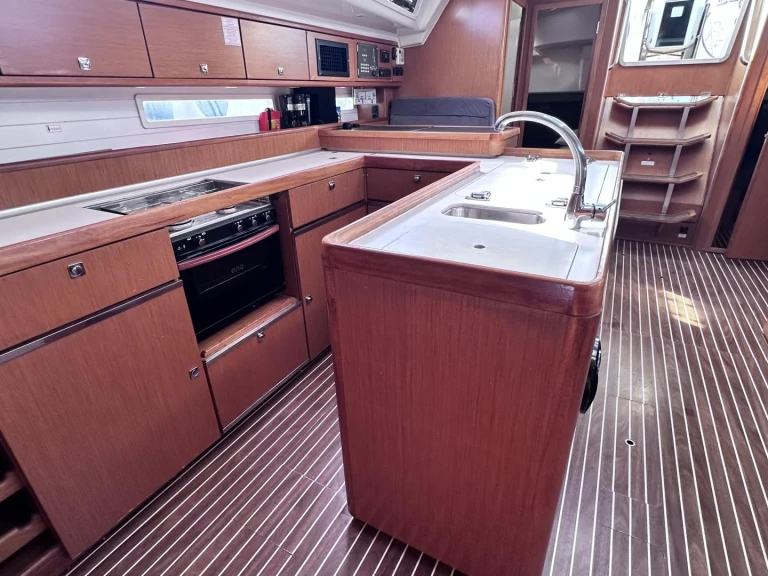 Noleggio barche Bavaria Bavaria Cruiser 56 /6cab a Álimos su Samboat