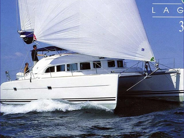 Noleggio barche Lagoon Lagoon 380/4 cab a Propriano su Samboat