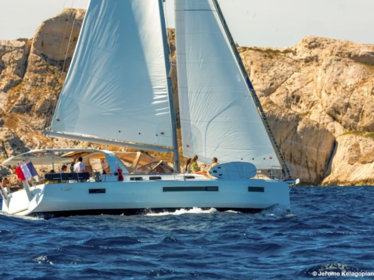 Noleggio barche Jeanneau Sun Loft 47 /7cab a Gouviá su Samboat