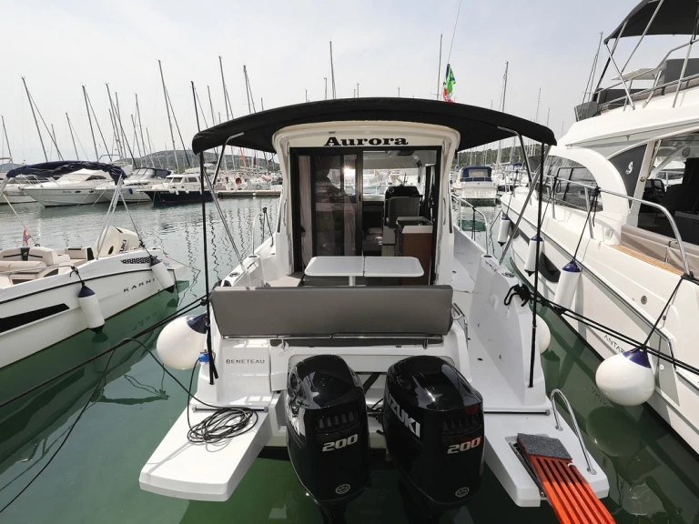 Noleggio Barca a motore con o senza skipper Bénéteau a Zaravecchia (Biograd)