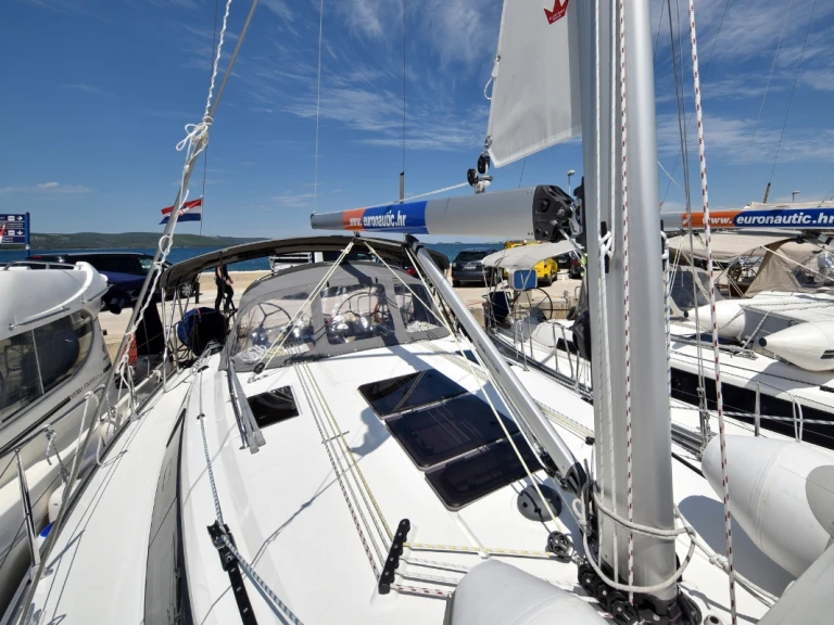 Noleggio Barca a vela Bavaria con patente nautica