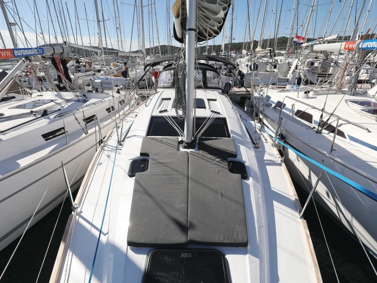 Elan Impression 40.1 da affittare a  Zaravecchia (Biograd)