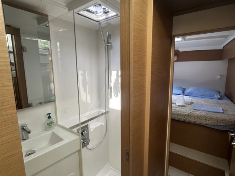 Noleggio barche Excess Excess 11 (Cat)/6 cab a Tivat su Samboat