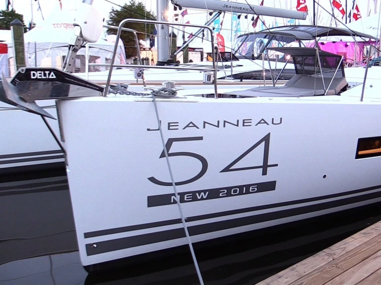 Noleggio Barca a vela Jeanneau con patente nautica