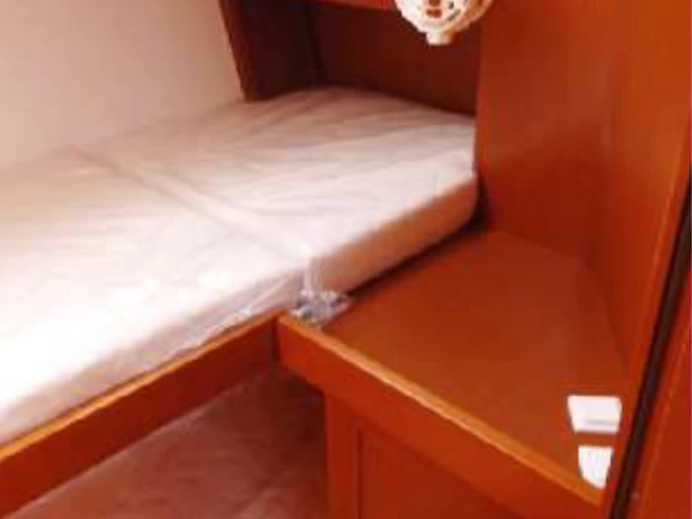 Noleggio barche Kalkara economico Oceanis 48 /5cab