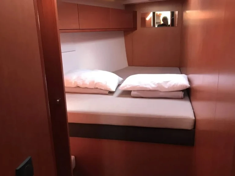 Bavaria Bavaria Cruiser 51 /5cab da affittare a  Gouviá