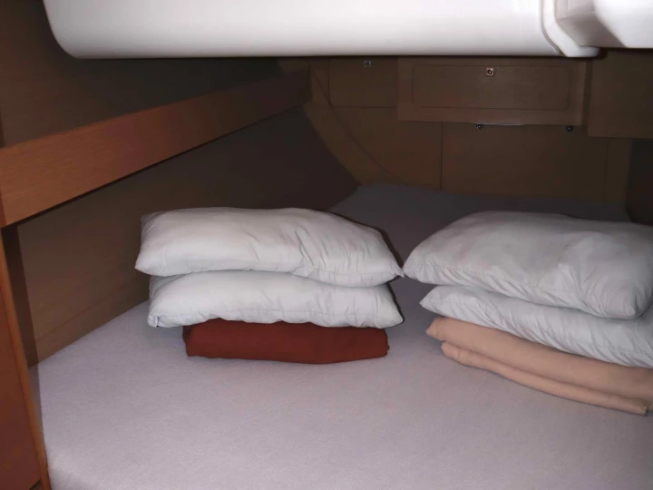 Noleggio a Álimos – Dufour Dufour 382 /3cab su SamBoat