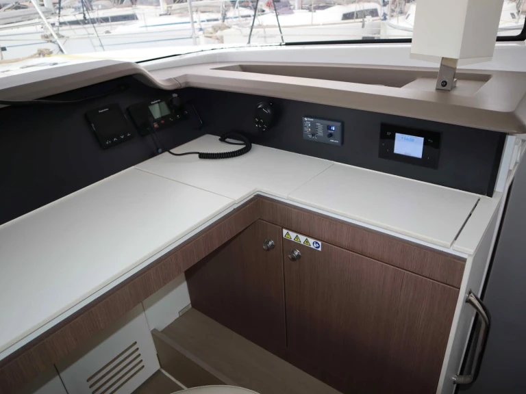 Noleggio Catamarano Bali con patente nautica