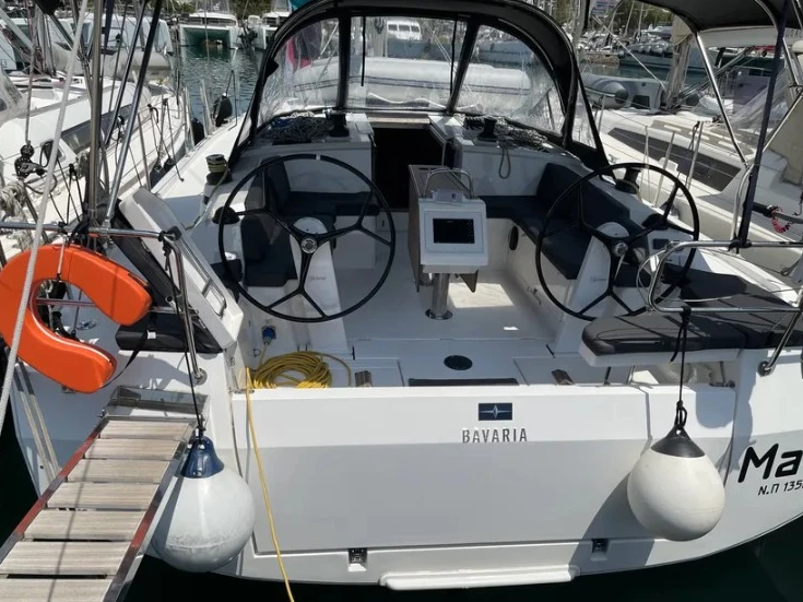 Bavaria Bavaria C42 /3cab da affittare a  Álimos