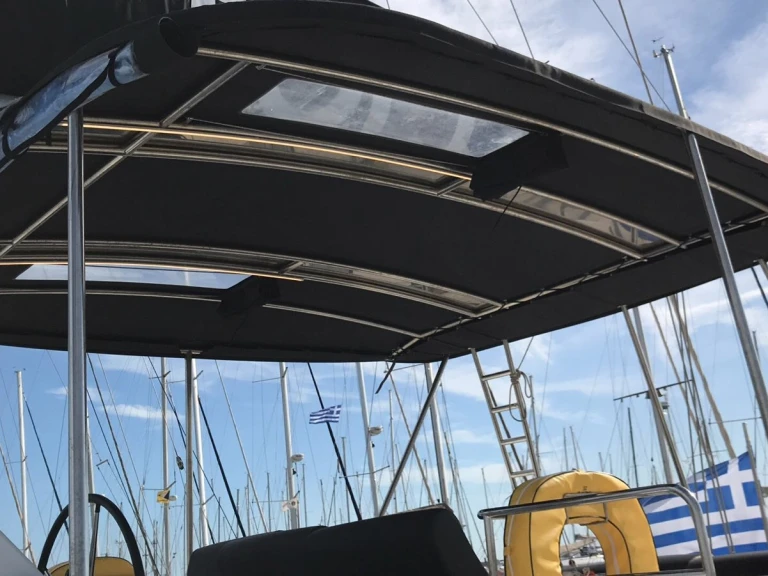 Noleggio a Álimos – Lagoon Lagoon 50/6 cab su SamBoat