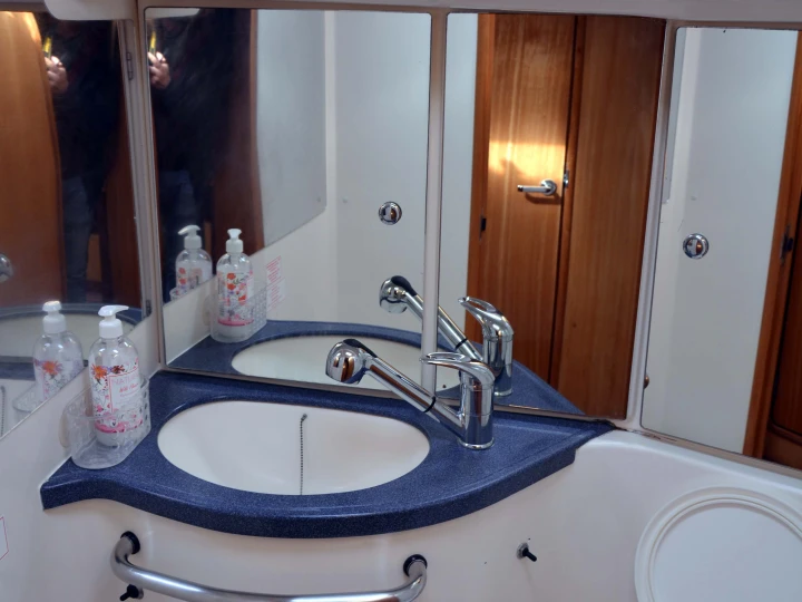 Noleggio barche Bavaria Bavaria 46 Cruiser /4cab a Ávdira su Samboat