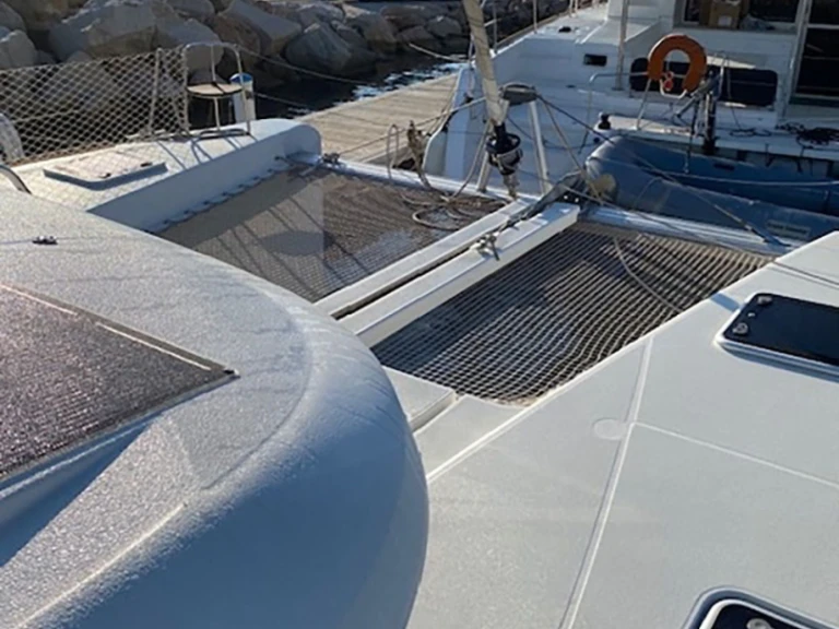 Noleggio barche Lagoon Lagoon 40/4 cab, 2WC a Bormes-les-Mimosas su Samboat