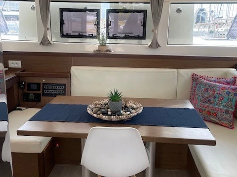 Noleggio a Álimos – Lagoon Lagoon 40/4 cab su SamBoat